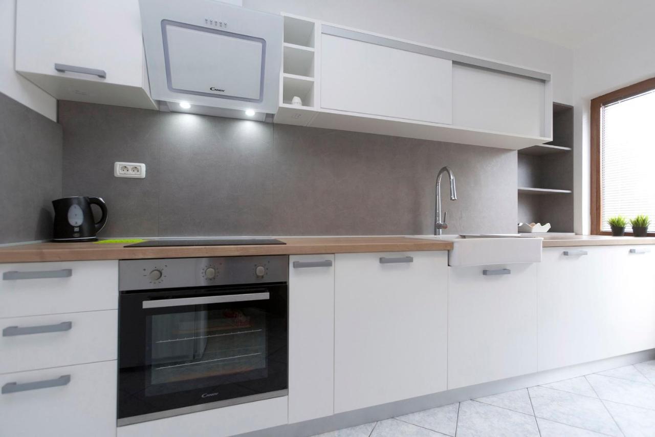 Rr Apartment Пула Экстерьер фото